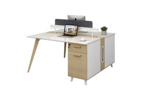 職員臺 兩人工作